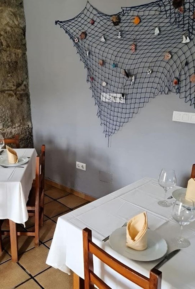 Comida casera para comer aquí y para llevar